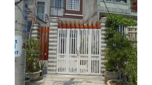 Bán biệt thự Đà Nẵng, có sân vườn, 4 phòng ngủ đủ tiện nghi