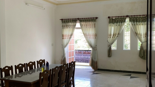 Cho thuê nhà MT đường Nguyễn Hữu Thọ 150m2 làm văn phòng hoặc showroom