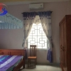 Nhà 3 tầng có sân để xê ôtô, gần biển Mỹ Khê
