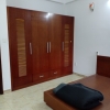 Cho thuê nhà 3 tầng, tiện nghi gần khu du lịch sầm uất, thích hợp kinh doanh.