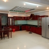 Cho thuê nhà MT 4 tầng 4 PN có 4 WC trong, 2 phòng làm việc đường Đỗ Huy Uyển