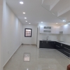 Cho thuê nhà 3 tầng 3 PN 2 WC MT đường Chu Văn An