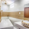 Bán khách sạn MT đường Bạch Đằng view trực diện sông Hàn 