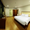 Bán khách sạn chất lượng 4* Khu phố Tây giá Covit-19