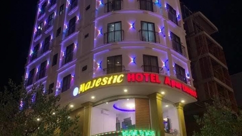 Bán khách sạn 2 mặt tiền khu phố Tây An Thượng
