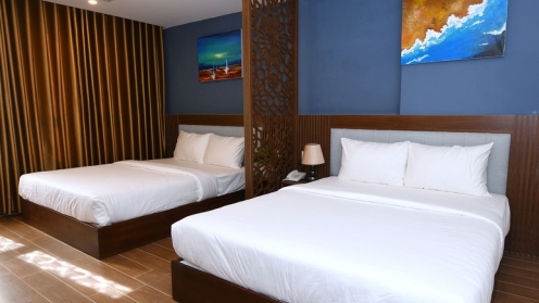 Bán khách sạn Đà Nẵng đẹp 3 sao đường Bạch Đằng view sông Hàn giá tốt